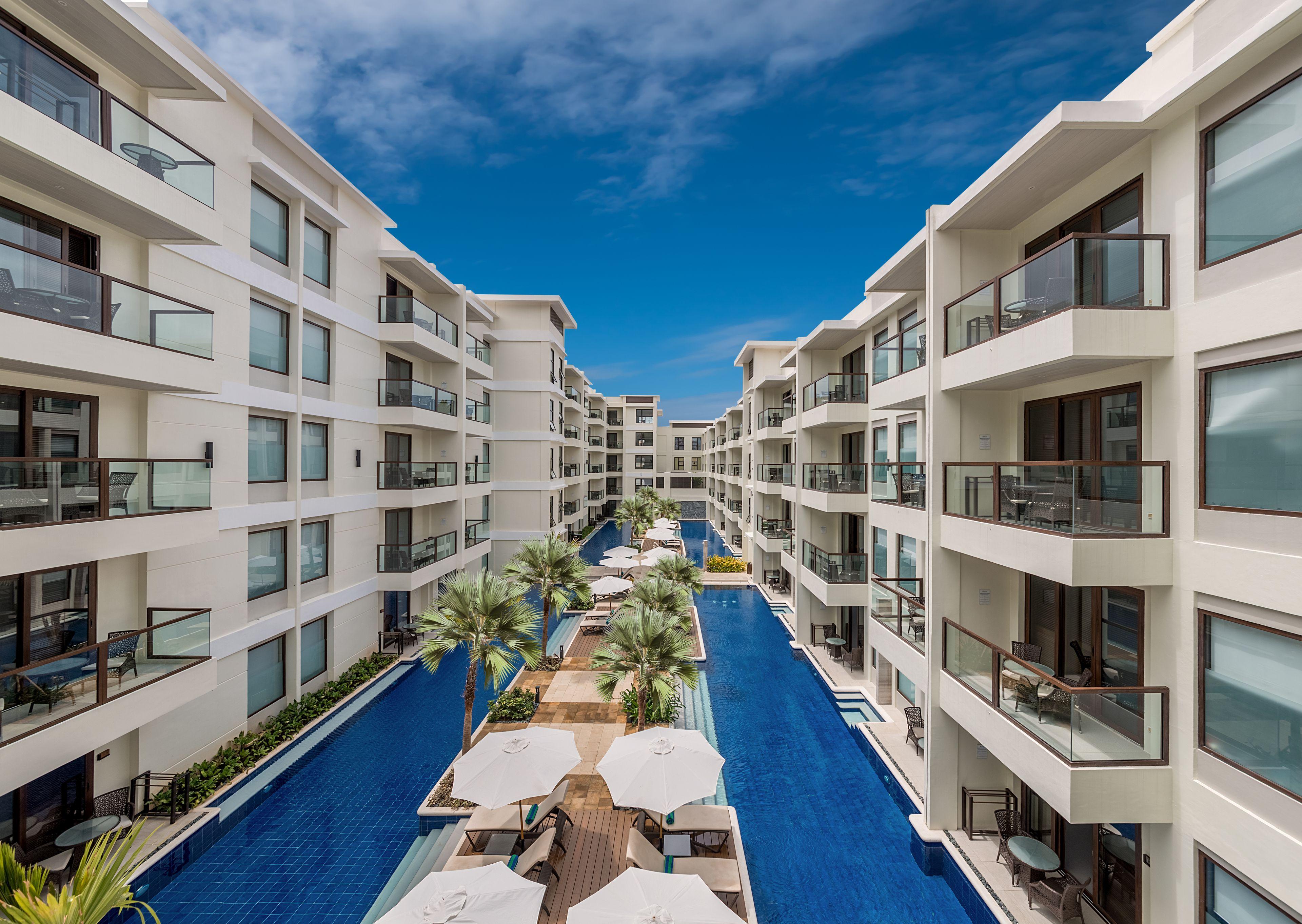 Staying In Balabag: 5 Luxury Hotels on Boracay Island Compared