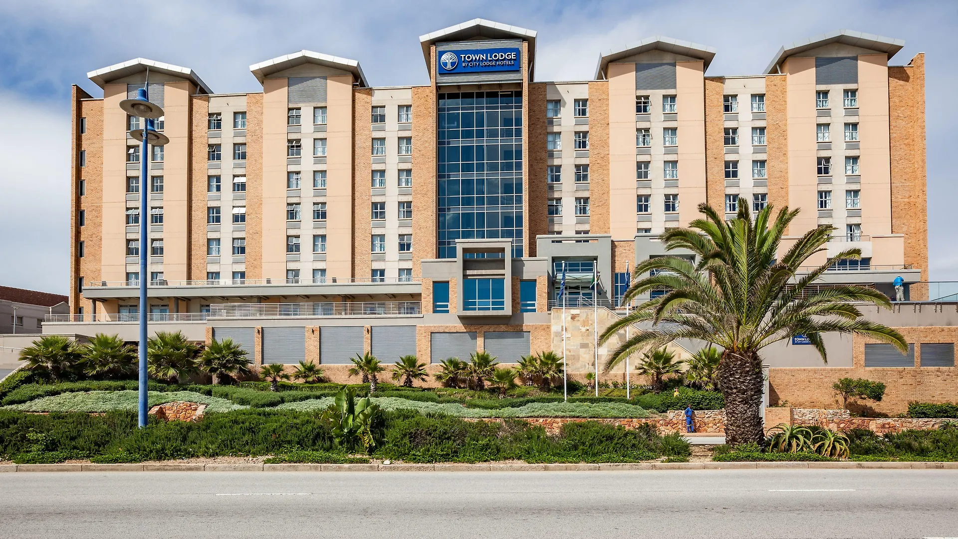 9 Airport Hotels Close to Feather Market Centre, Port Elizabeth