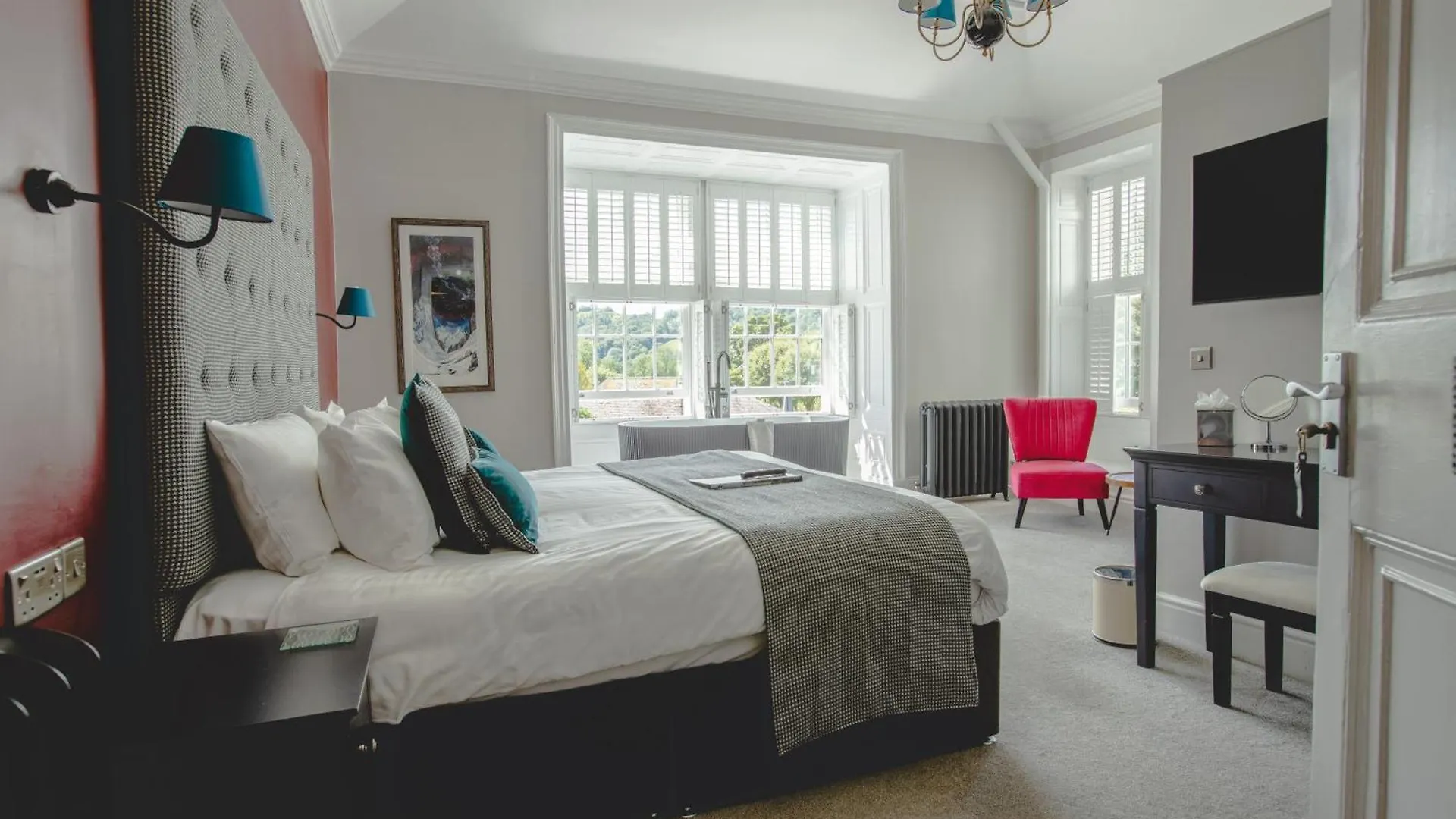 5 Family Hotels Near Brockhole Visitor Centre Worth Booking