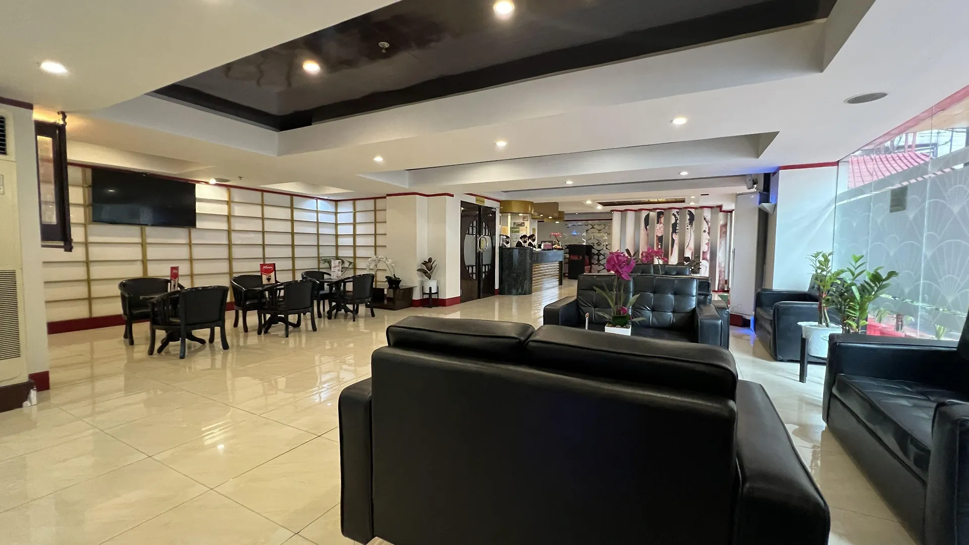 5 Smart Hotels Near National Museum of the Philippines