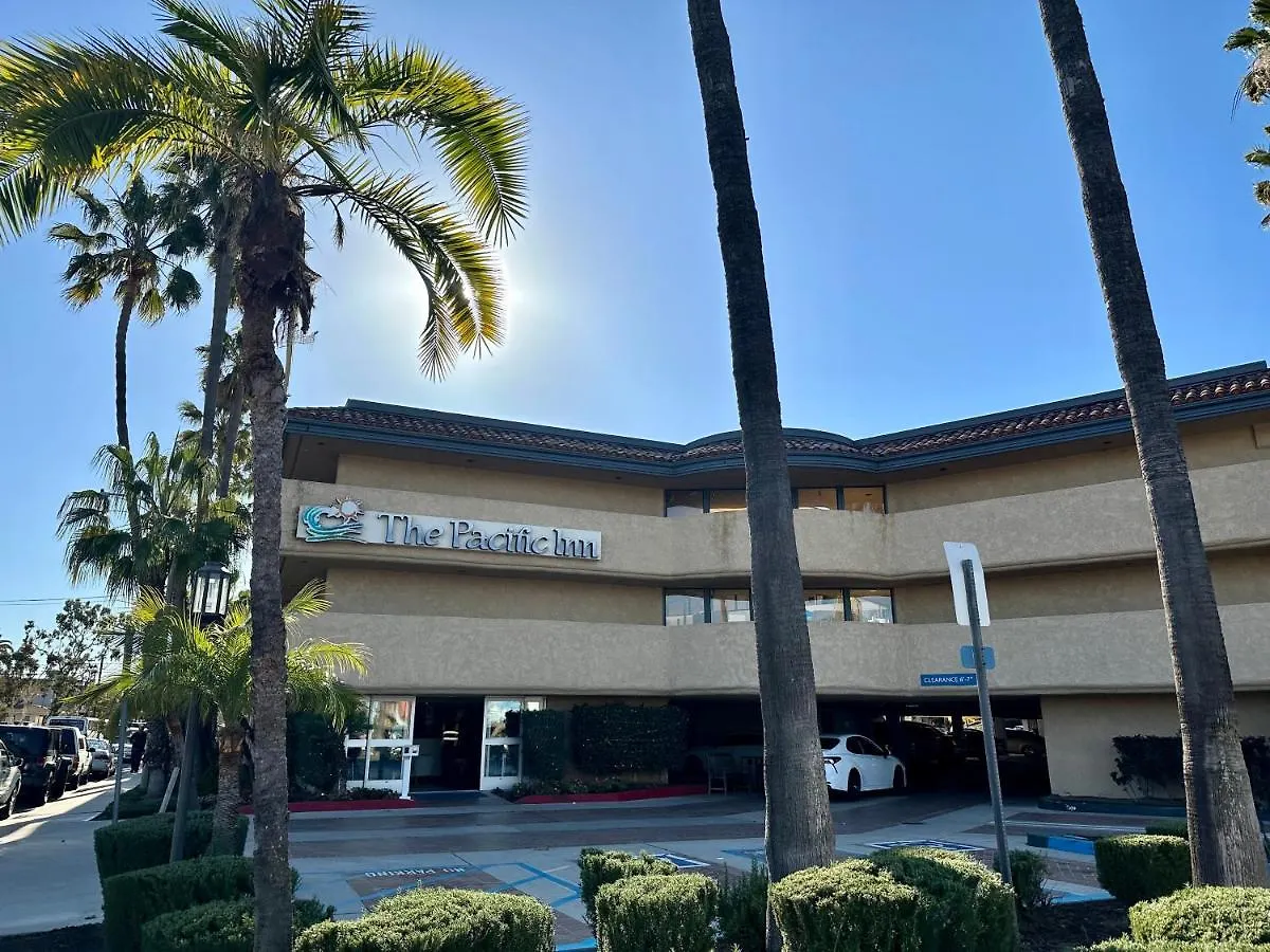 4 Resort Hotels Near Michael Levy Gallery for a Relaxed Long Beach Stay