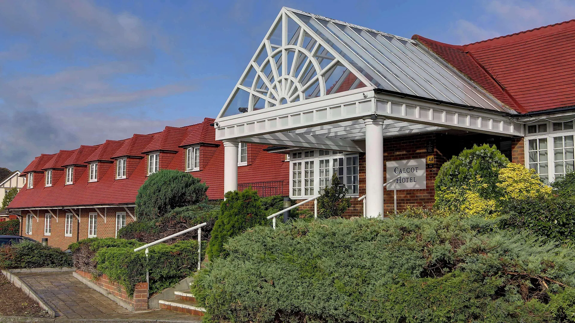 Where to Stay Near Reading Library: 4 Family Hotels Reviewed