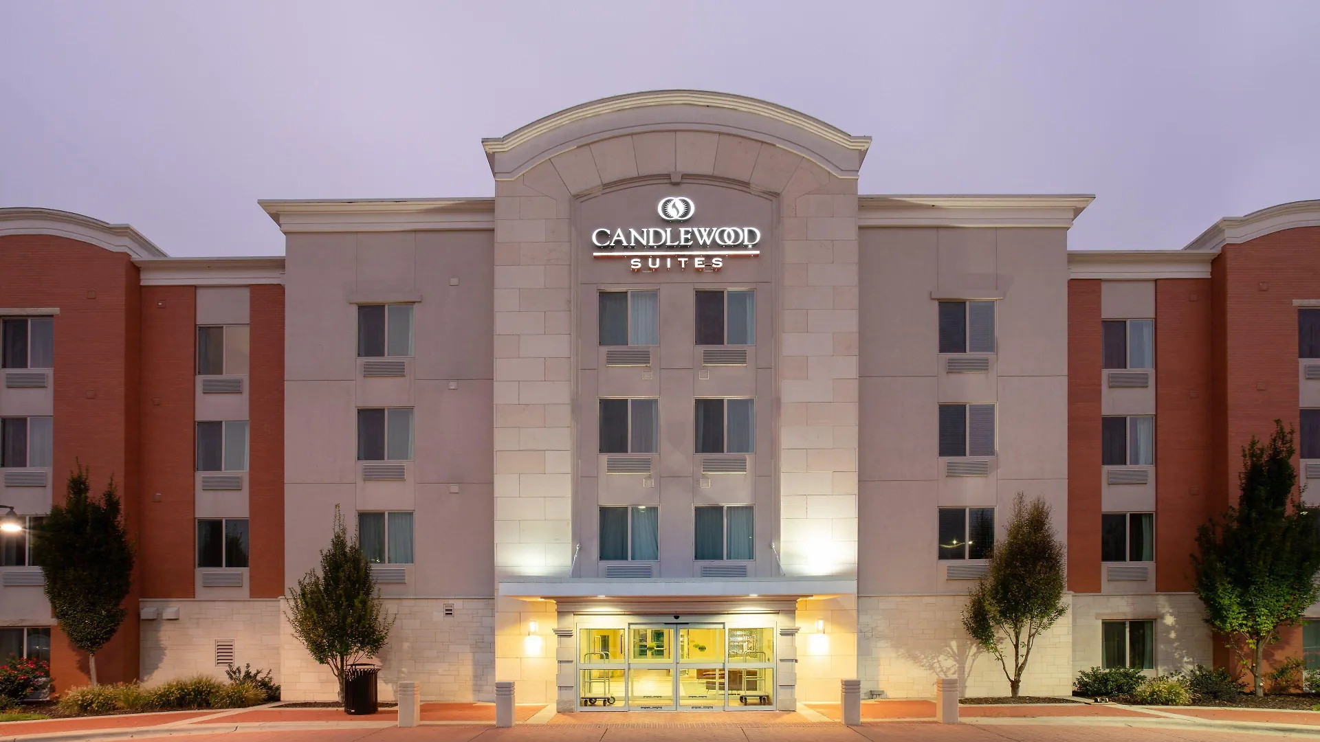 Where to Stay Near B. Snyder Family Stadium: 4 Business Hotels