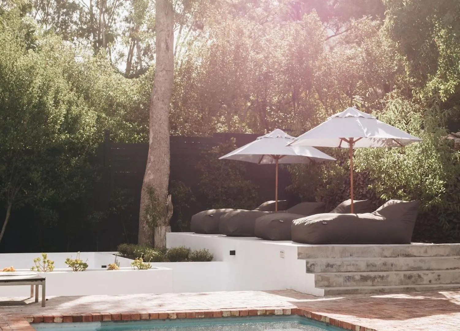 Staying Near Table Mountain: 4 Family Hotels Compared