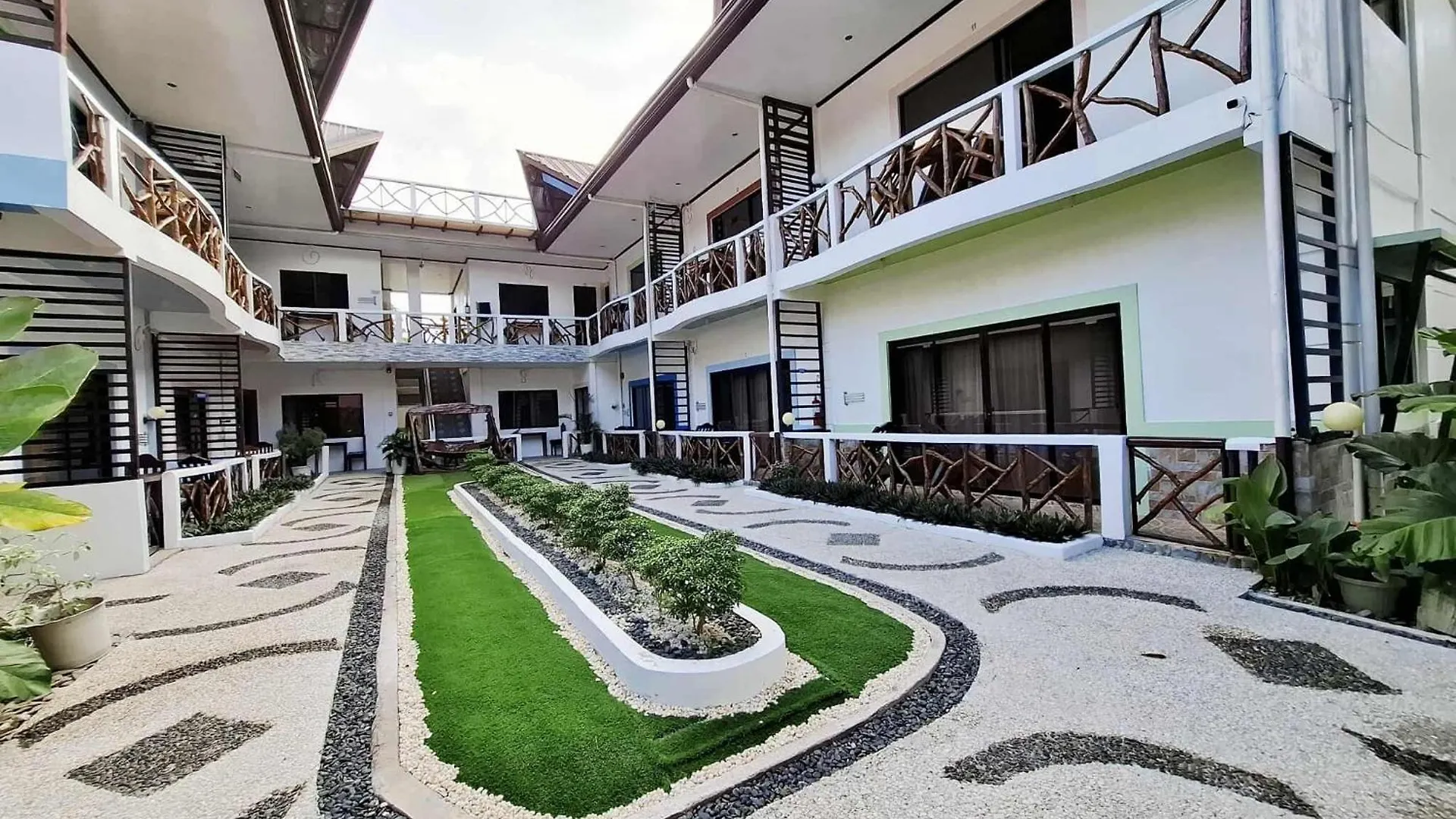 Staying in Mimaropa: 4 Family-Friendly Hotels Compared