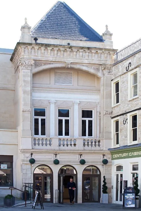 5 Central Bath Hotels Near Bath University That Stand Out