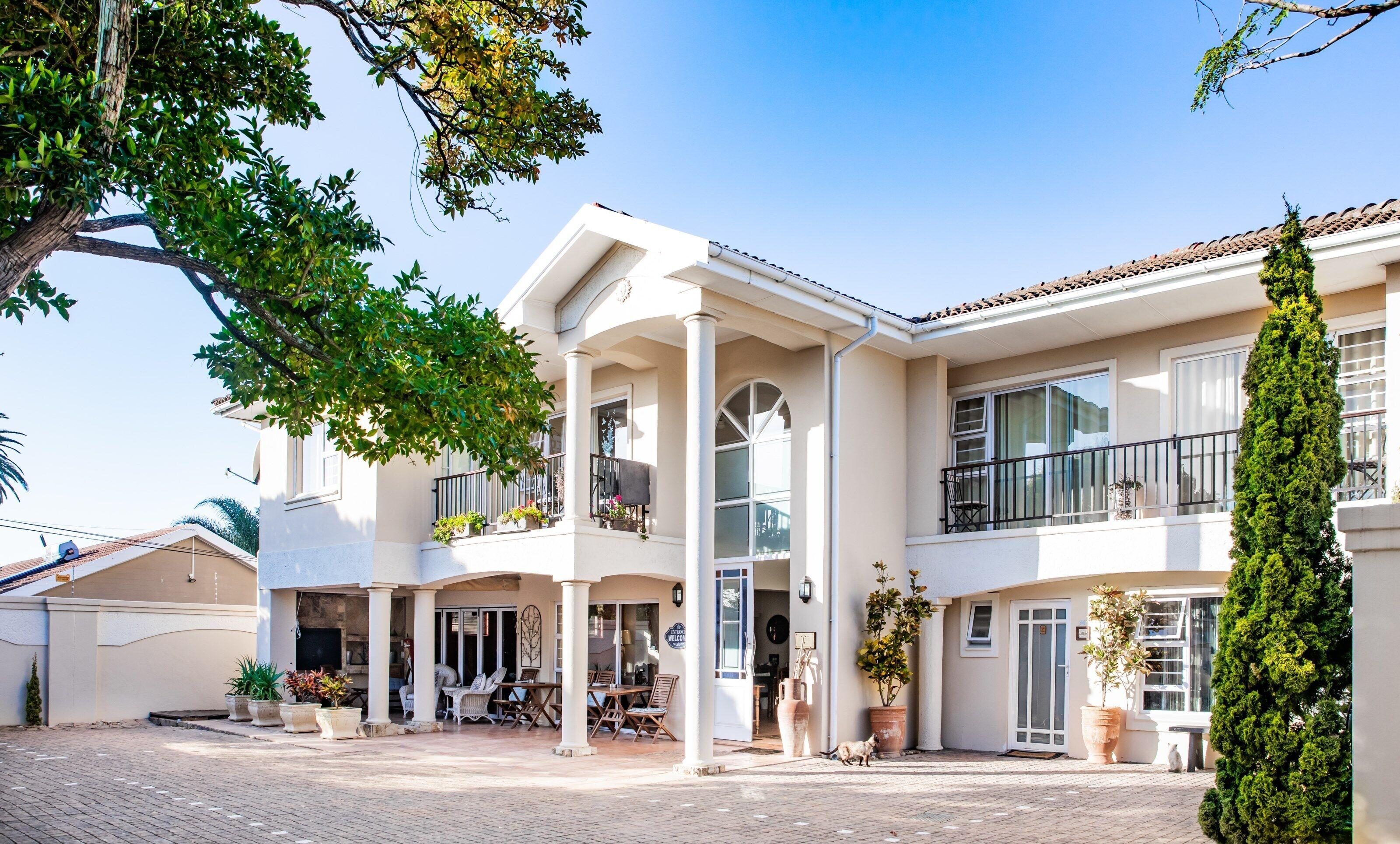 4 Top 4-Star Hotels Near Cambridge East London Worth Booking