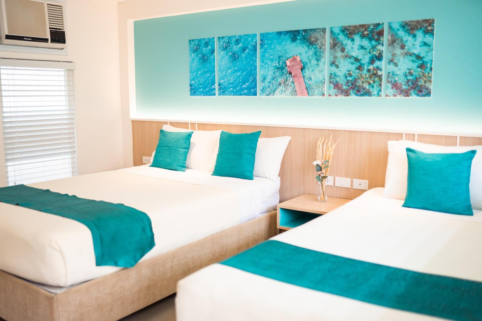 Staying In Balabag: 9 Business Hotels Compared
