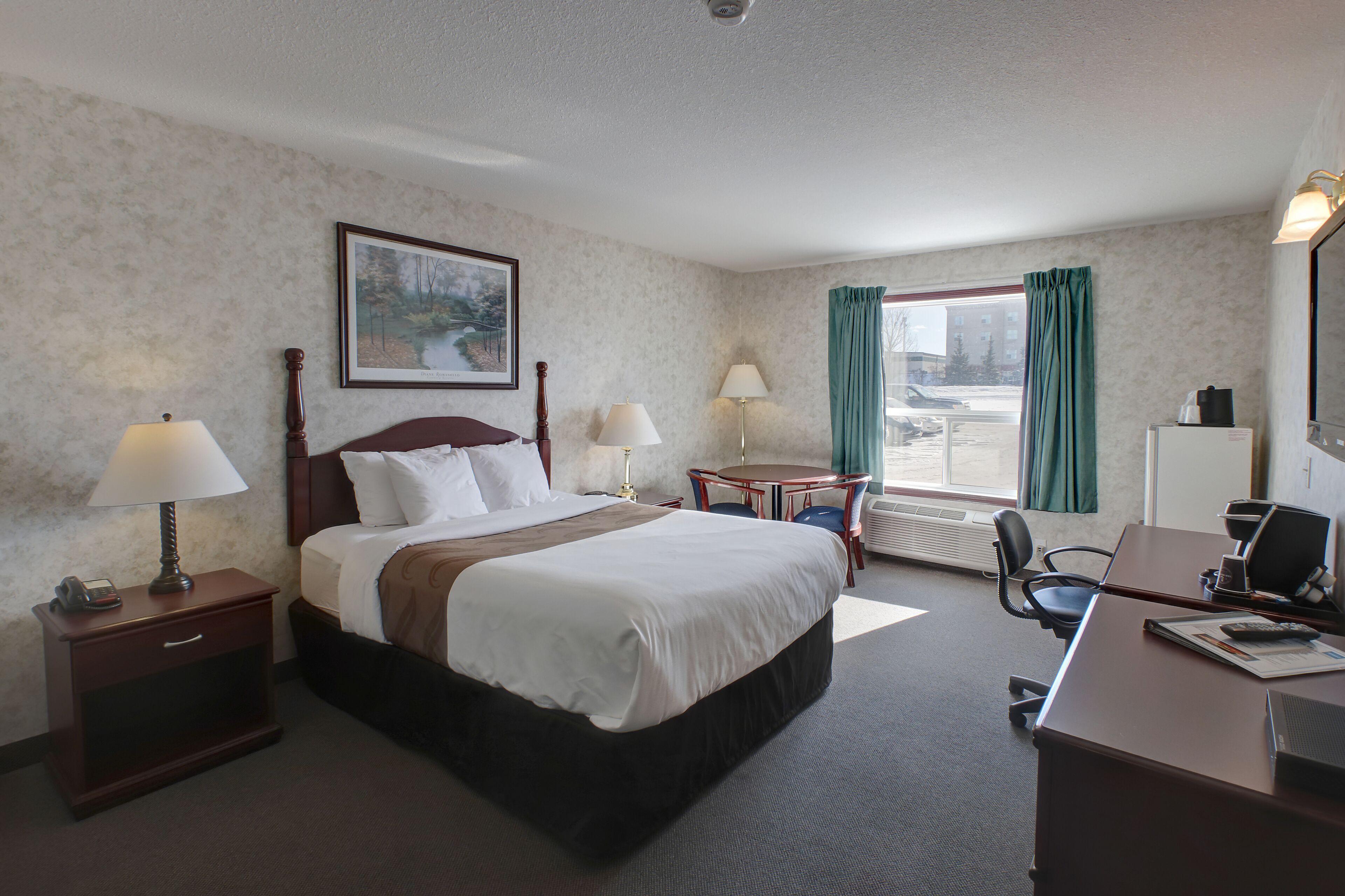 5 Airport Hotels Close to Beaumont Community Ctr, Leduc