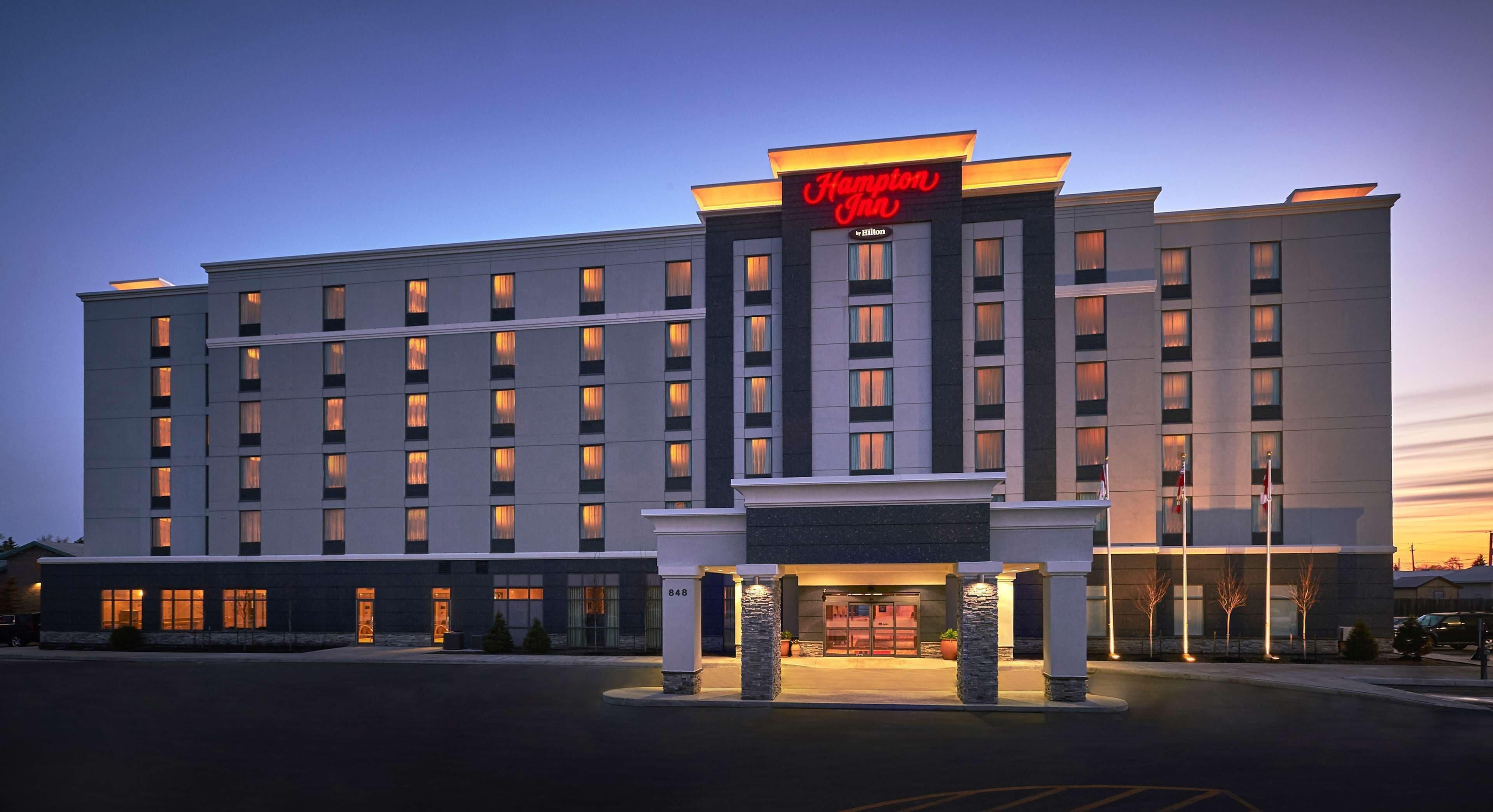 Where to Stay in Ontario: 7 Best Hampton by Hilton Hotels