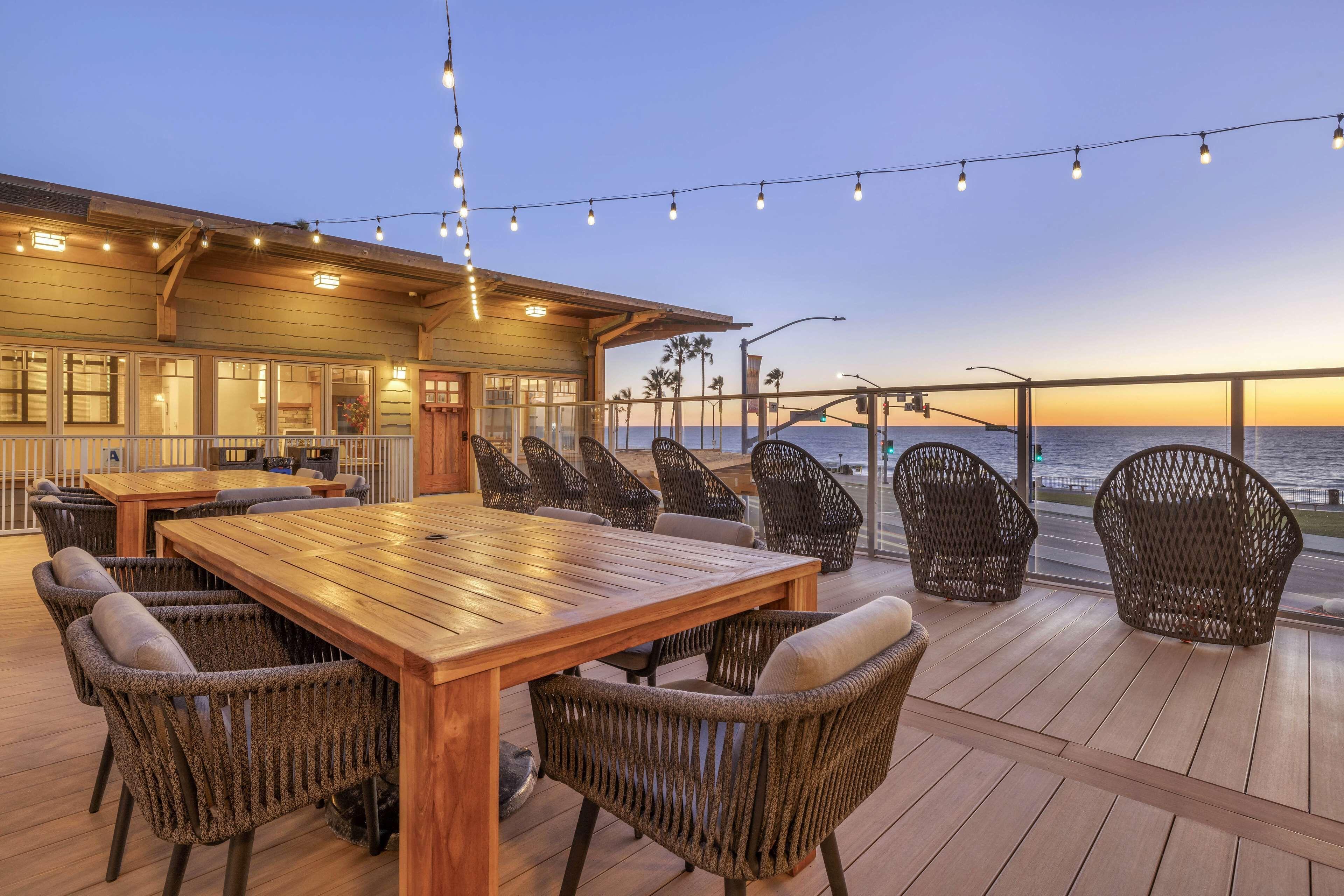 Staying Near Carlsbad State Beach: 11 Hotels Compared
