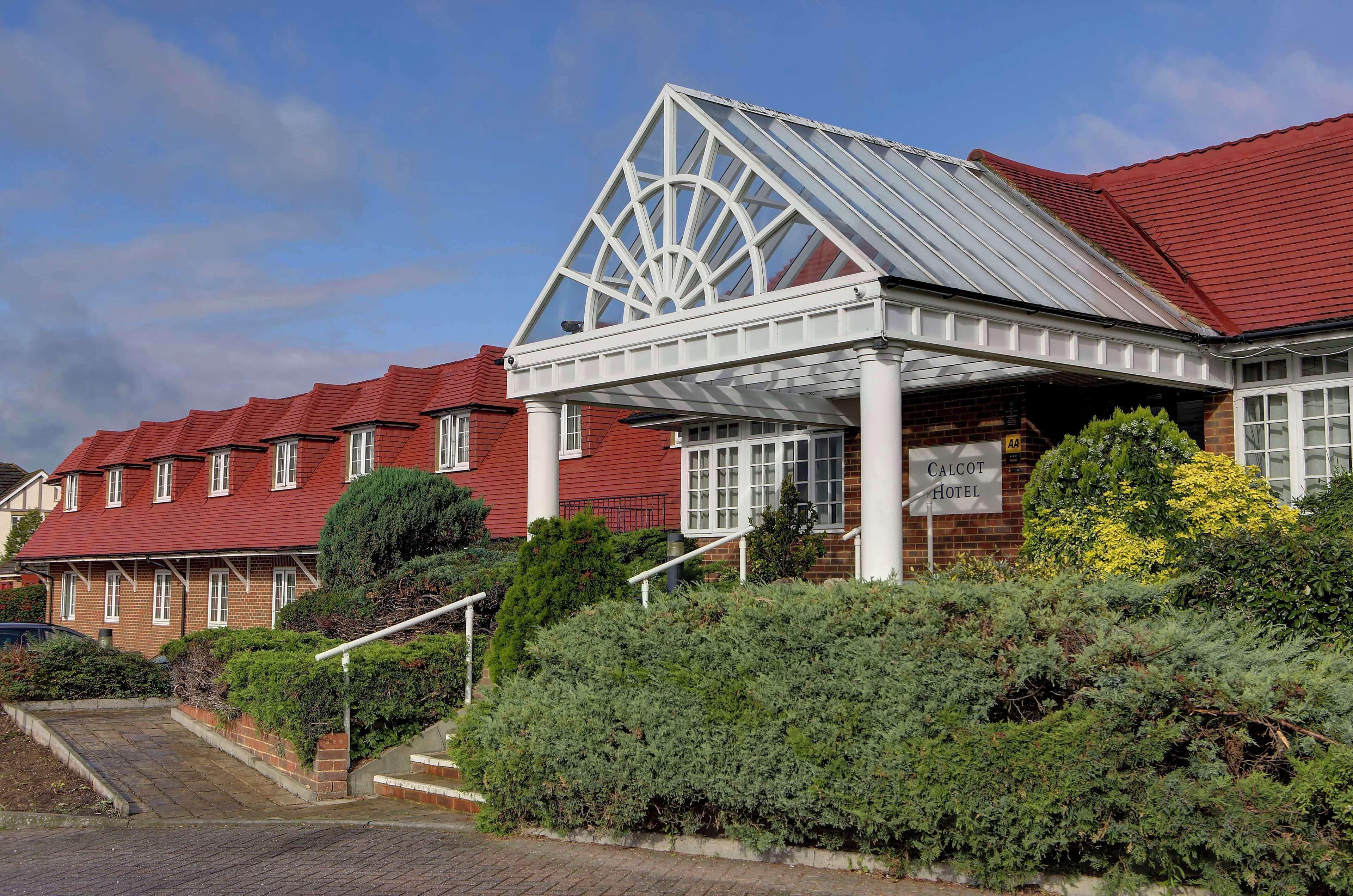 Where to Stay Near Reading Library: 4 Family Hotels Reviewed
