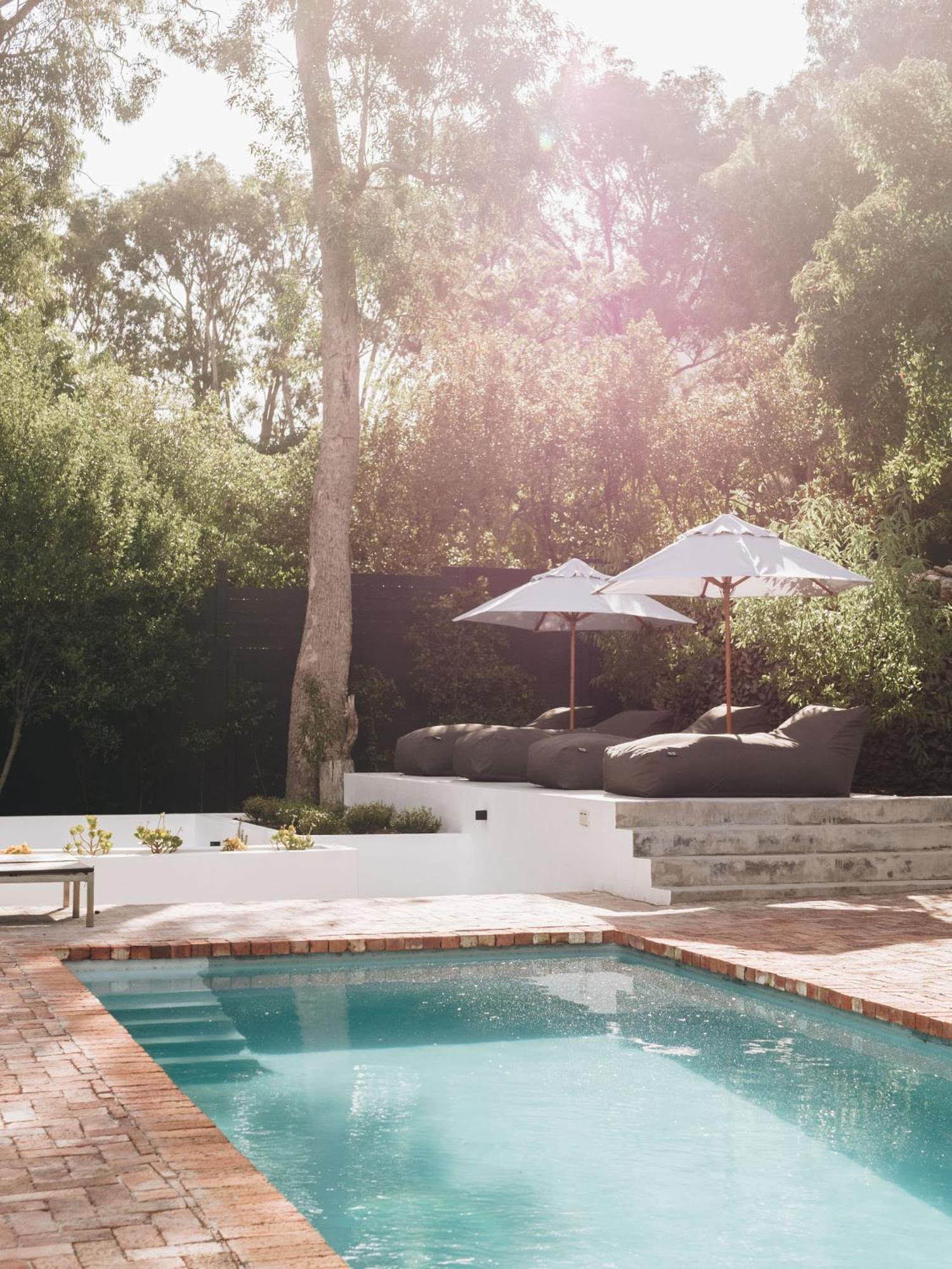 Staying Near Table Mountain: 4 Family Hotels Compared