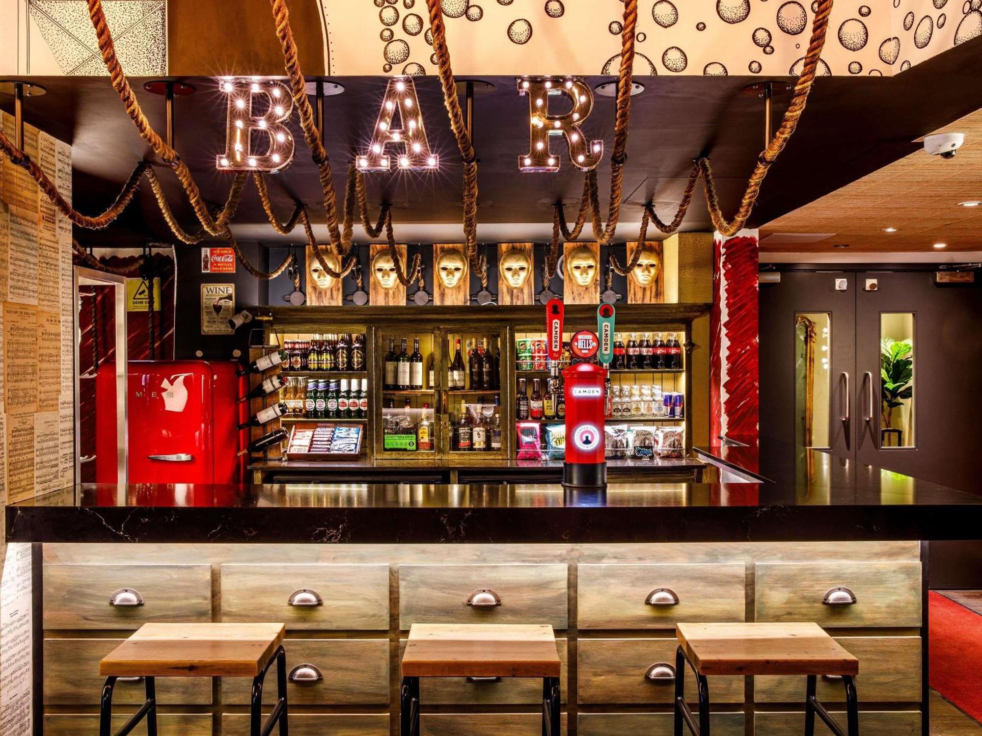 6 Smart Family-Friendly Hotels In Southwark Worth Booking